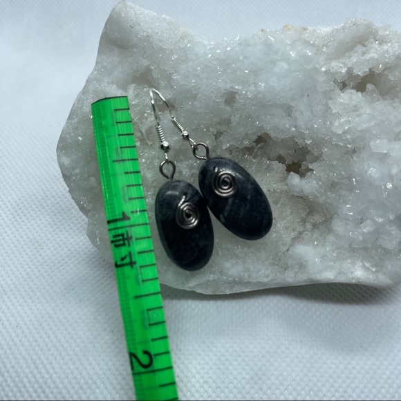 Handmade Oval Stone Earrings! - Picture 3 of 3